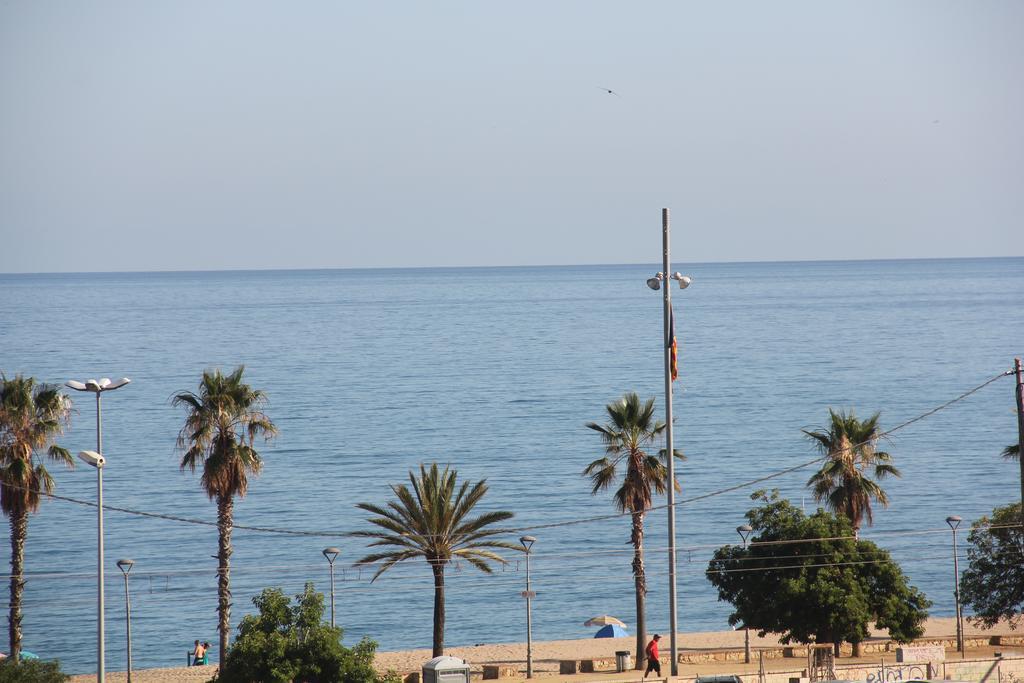 Apartment Beach Front Canet Canet De Mar Zewnętrze zdjęcie