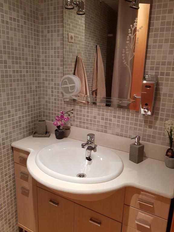 Apartment Beach Front Canet Canet De Mar Zewnętrze zdjęcie