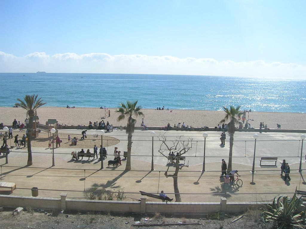 Apartment Beach Front Canet Canet De Mar Zewnętrze zdjęcie